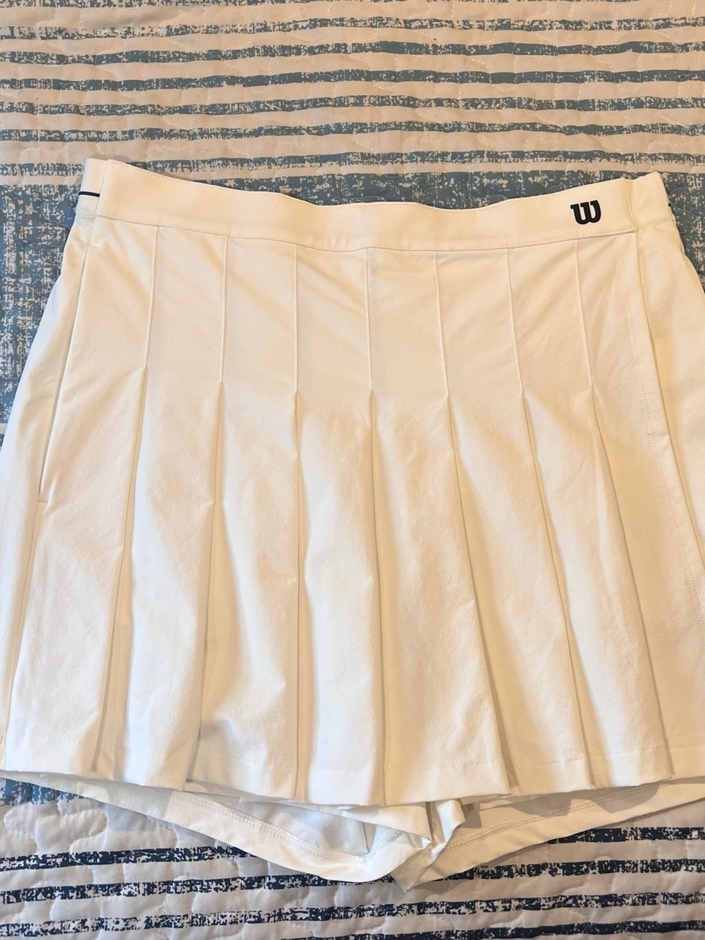 Wilson White Farrah Pleated Tennis Pickleball Golf Skirt